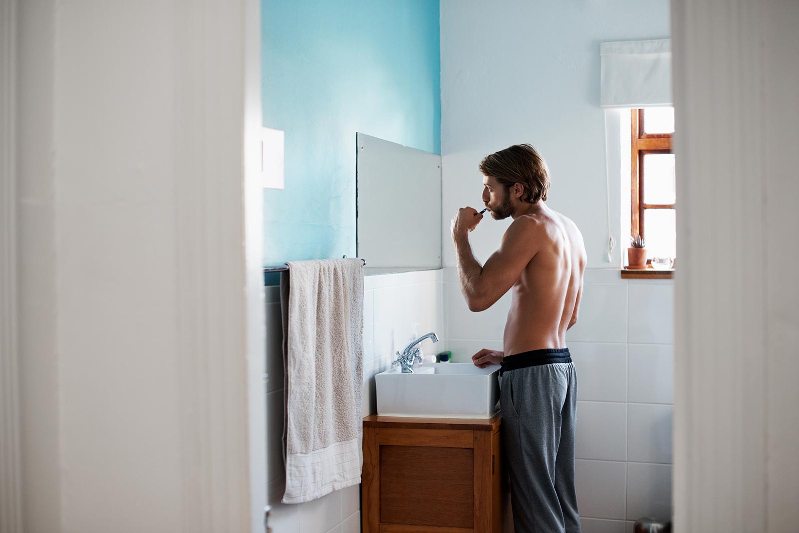 Getting ready to go out юмор. Getting ready for exams. When getting ready for. Girl getting ready. Time management essay.